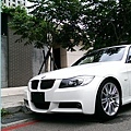 BMW E90 325i