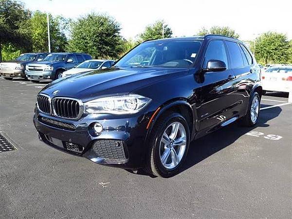 想開BMW X5外匯車嗎？想知道BMW X5外匯車價格要多少前麼？想要買到一台價格便宜車況優良的BMW X5嗎？GE台北車庫都幫客戶想到了，例如去美國BMW原廠代購品質優良的BMW X5外匯車就是目前消費者最熱門選項，或是從美國中古車拍賣網站可以找到價格非常便宜BMW X5，中古外匯車價格會隨著時間慢慢越來越便宜，想知道最新BMW X5價格請聯絡GE台北車庫，除了BMW X5之外，GE車庫還提供客製化各式外匯車款代辦進口代購及個人運車回台灣服務，歡迎諮詢