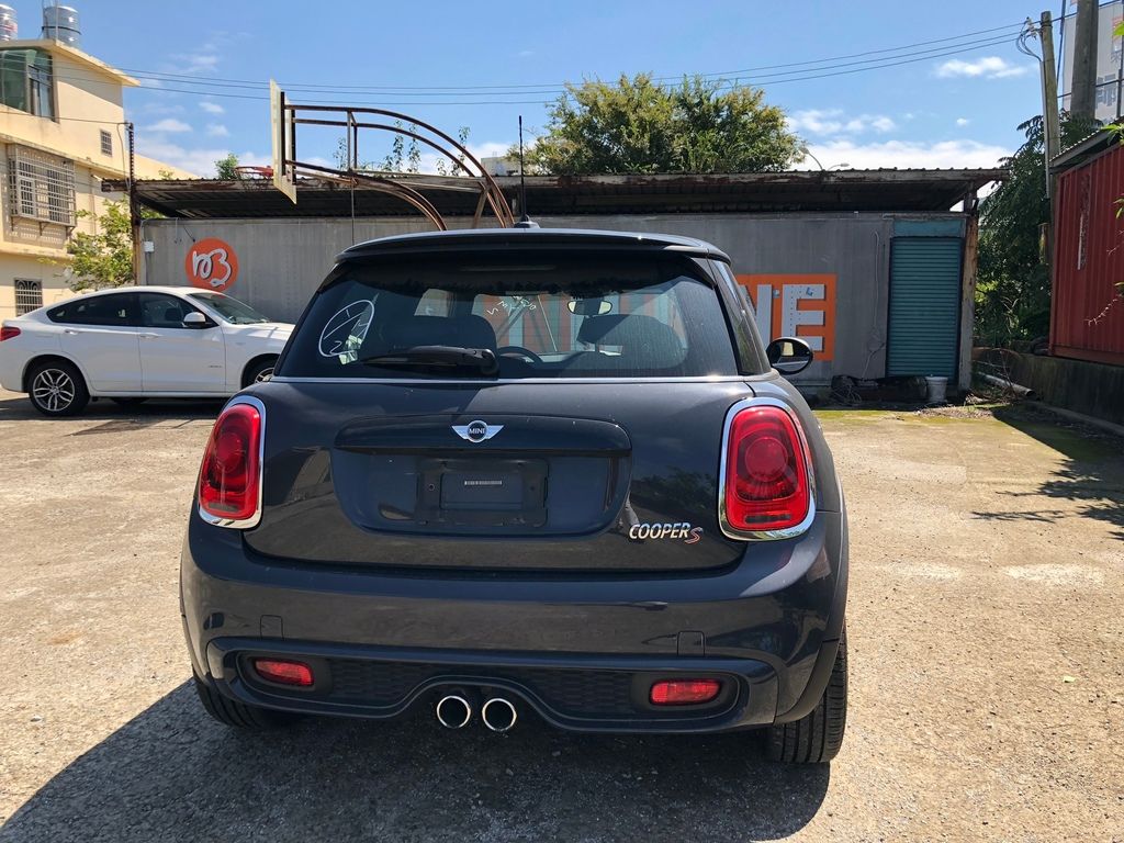 15年mini Cooper S雙門時尚經典的象徵 美規外匯車性能與價格介紹 Ge台北車庫外匯車商 騏驛國際股份有限公司專營美規外匯車 買賣代購 想找評價優良進口車貿易商推薦來ge台北車庫比較價格及服務品質 15年mini Cooper S雙門時尚經典的象徵 美規外匯車性能與價格介紹 Ge台北車庫外匯車商 騏驛國際股份有限公司專營美規外匯車 買賣代購 想找評價優良進口車貿易商推薦來ge台北車庫比較價格及服務品質