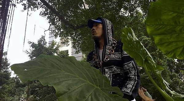 Road-legal-Kawasaki-2015-Ninja-H2-motorcycle_2 Road-legal-Kawasaki-2015-Ninja-H2-motorcycle_2