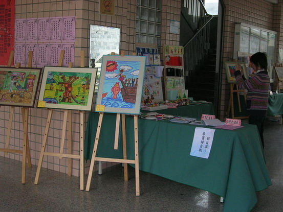 「愛書獎活動」與「社團成果展」_09