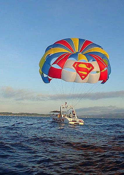 [長灘島旅遊]長灘島自由行 day 4♥Boracay♥parasailing拖曳傘飛上天 夕陽篇