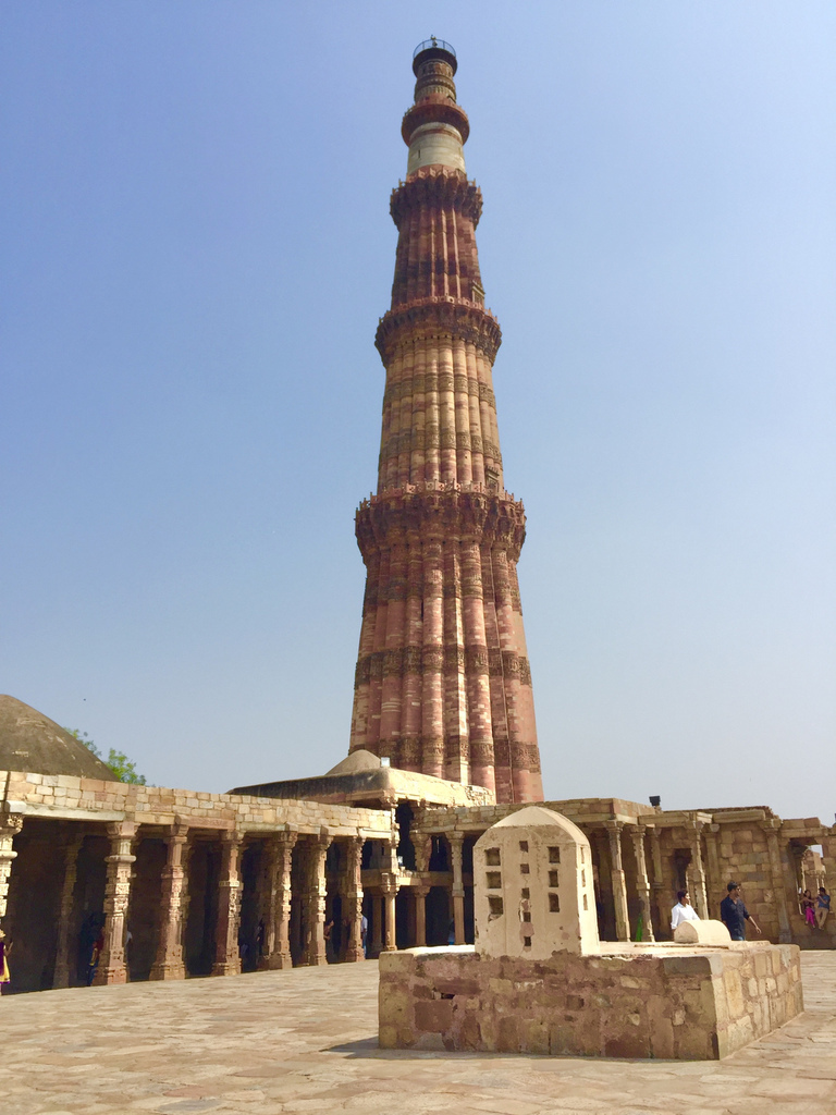 [印度旅遊] 印度古文明金三角-印度最高宣禮塔 古達明納塔Qutb Minar