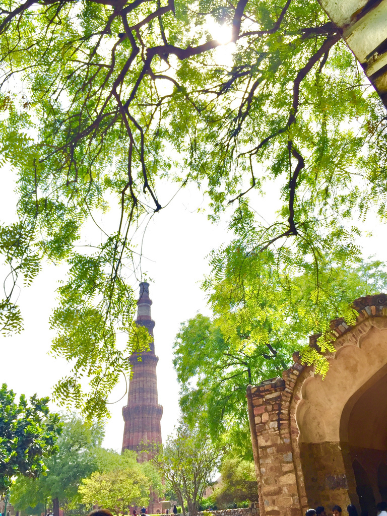 [印度旅遊] 印度古文明金三角-印度最高宣禮塔 古達明納塔Qutb Minar