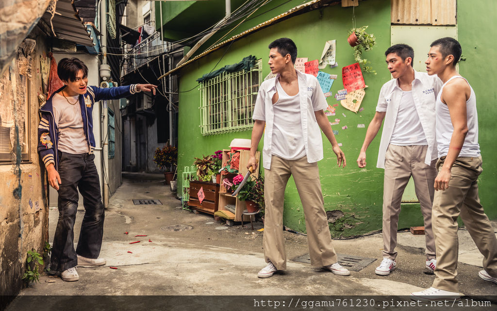 0709邱宇辰(左起)林柏叡、林輝瑝、吳岳擎在《鬥魚》電影版中打戲相當有看頭。(圖:多曼尼題供).jpg