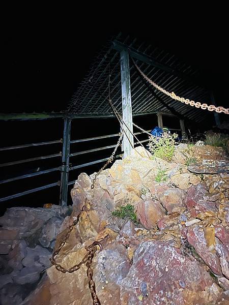 【登山】玉山我來了|兩日行程-第二天|北峰碎石坡段超硬|主峰 【登山】玉山我來了|兩日行程-第二天|北峰碎石坡段超硬|主峰