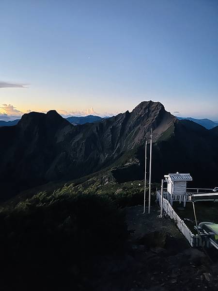 【登山】玉山我來了|兩日行程-第二天|北峰碎石坡段超硬|主峰 【登山】玉山我來了|兩日行程-第二天|北峰碎石坡段超硬|主峰