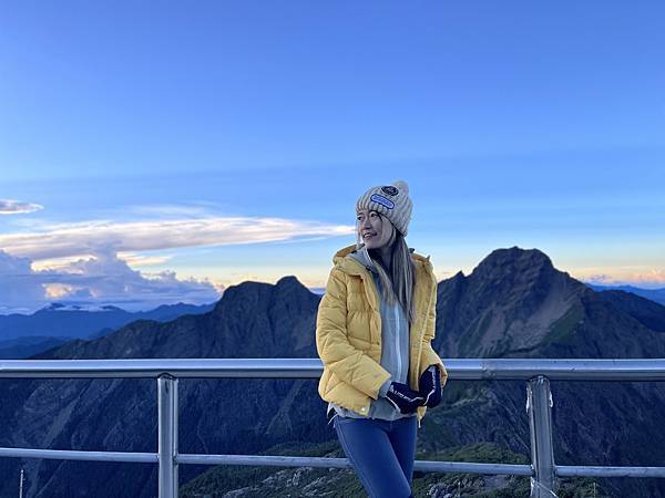 【登山】玉山我來了｜兩日行程-第二天｜北峰碎石坡段超硬｜主峰