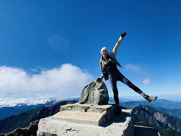 【登山】玉山我來了｜兩日行程-第二天｜北峰碎石坡段超硬｜主峰