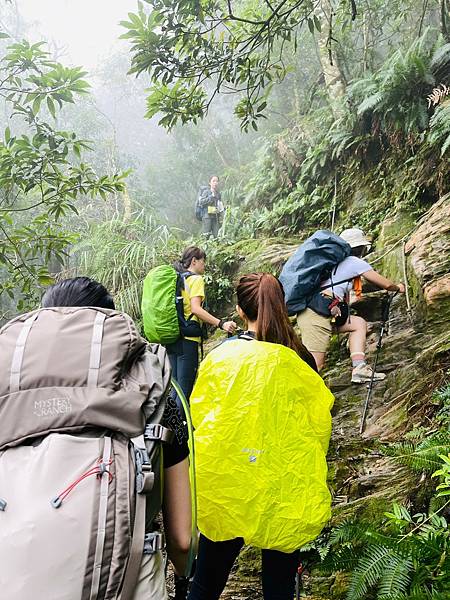 【登山】單攻失敗再戰北大武｜北大武兩天一夜-第一天｜走兩天沒