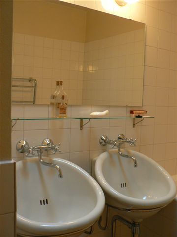 Aalto villa_bathroom