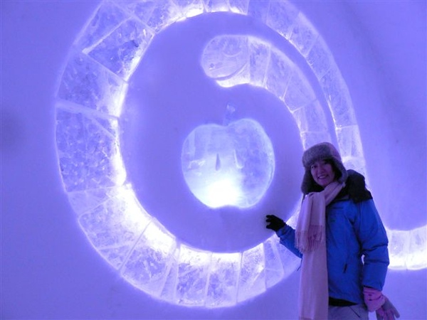 ICE HOTEL