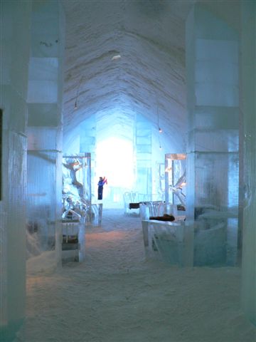 ICE BAR