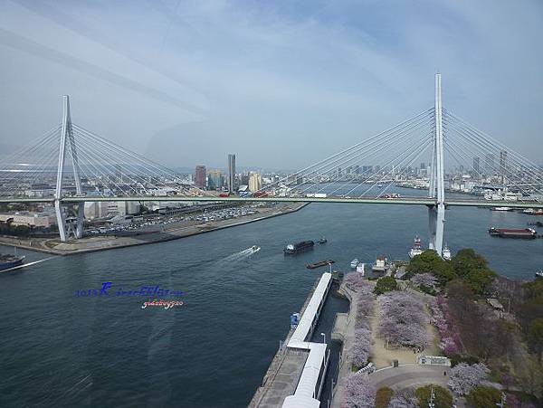 天保山大観覧車看天保山大橋