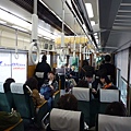 阪急電鐵特急列車車廂內