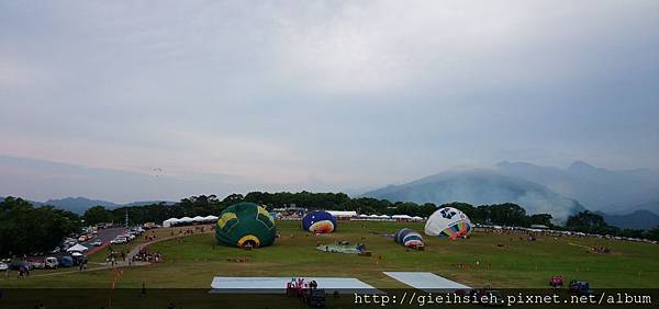 【陪烏龜散步】20150728 親子台灣環島 D42015 熱氣球嘉年華(Taiwan Balloon Festival)@ 台東 鹿野高台