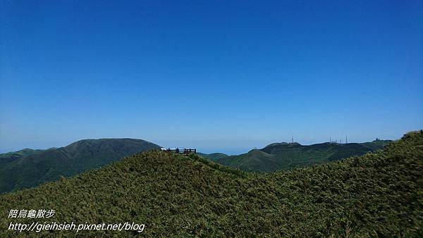 【陪烏龜散步】20170428台北 七星山主峰_觀景平台