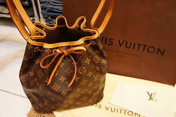 Louis Vuitton2.jpg