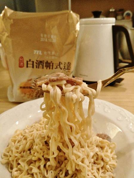 白酒帕式達.jpg 白酒帕式達.jpg
