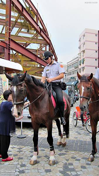 電動車體驗-04鶯歌老街-25