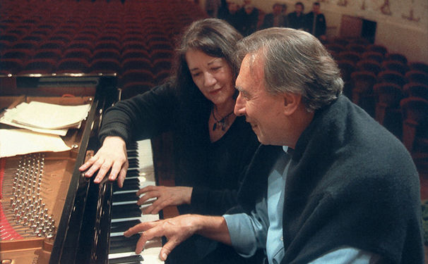 Martha-Argerich--Claudio-Abbado--2004