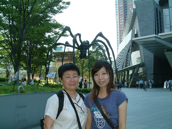 後面是Mr.Spider