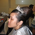 左側髮特寫