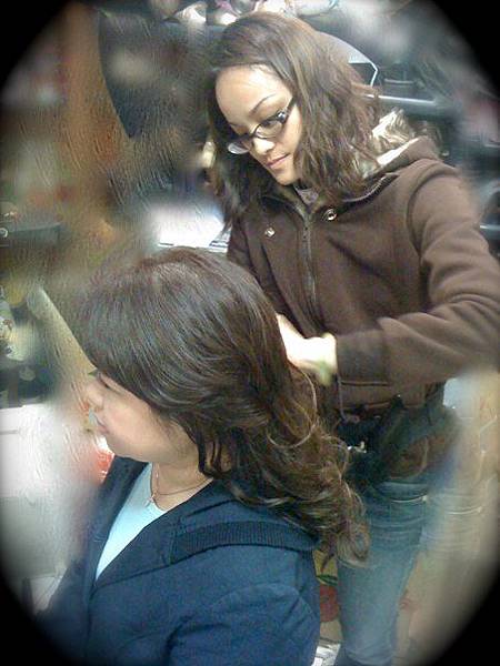 嘿嘿~謝謝小幫手ARIEL幫GG入鏡呀~呵呵，