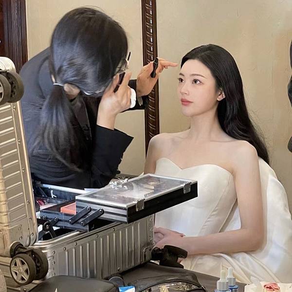 新祕給新娘妝前的5個小叮嚀。長痘、過敏平價新娘安瓶推薦