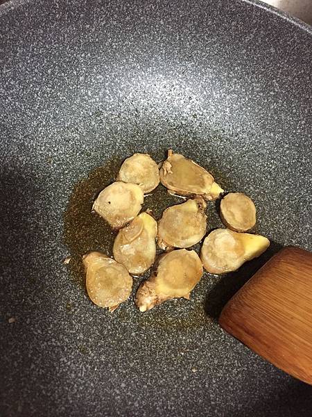 麻油啤酒雞肉飯 (4).jpg 麻油啤酒雞肉飯 (4).jpg