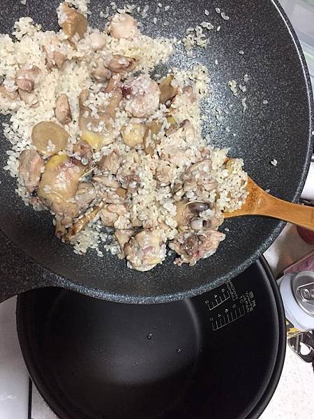 麻油啤酒雞肉飯 (7).jpg 麻油啤酒雞肉飯 (7).jpg
