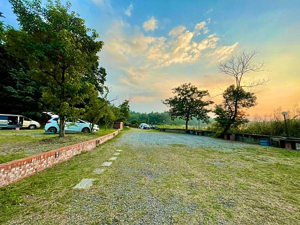 LINE_ALBUM_108-1011苗栗頭屋 海棠島_211102_133 LINE_ALBUM_108-1011苗栗頭屋 海棠島_211102_133