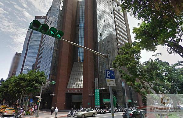 臺北市大安區敦化南路二段77號 Lefoud