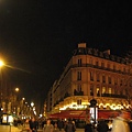 越業越美麗的巴黎夜生活