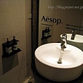 0517齊民廁所的洗手台.jpg