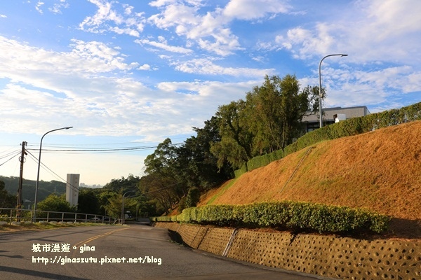 IMG_2733.JPG IMG_2733.JPG