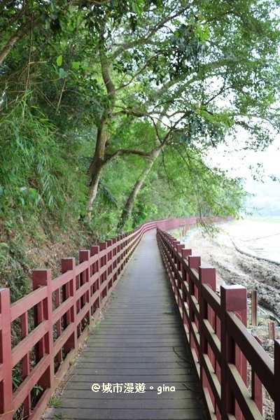 IMG_0032.JPG IMG_0032.JPG