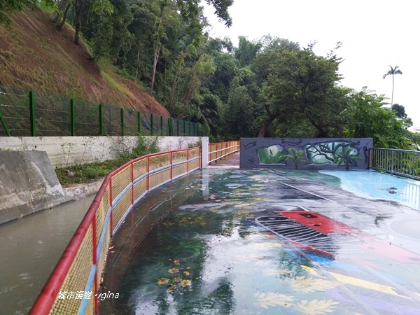 IMG_2597.jpg IMG_2597.jpg