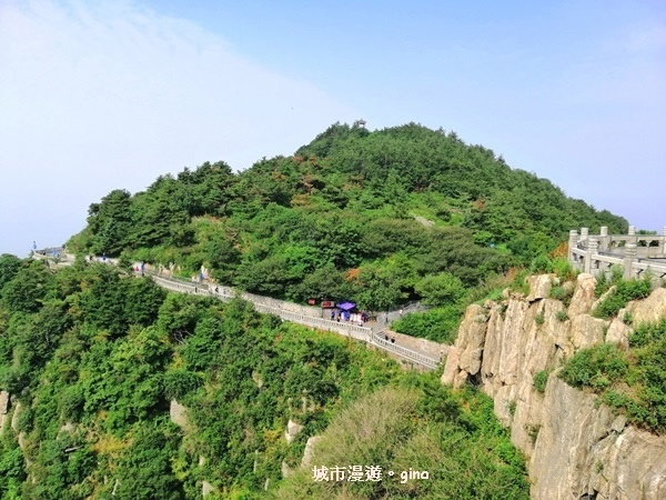 【山東。泰安】五嶽獨尊。文化與自然雙重遺產~泰山