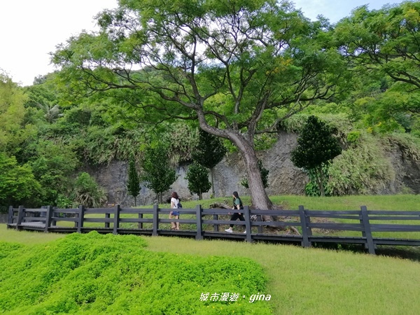 【台東長濱】台灣最早的史前文化遺址。 八仙洞風景區