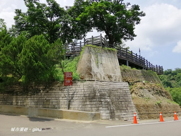 【新竹峨眉】步道悠閒走。 獅頭山風景區~六寮古道