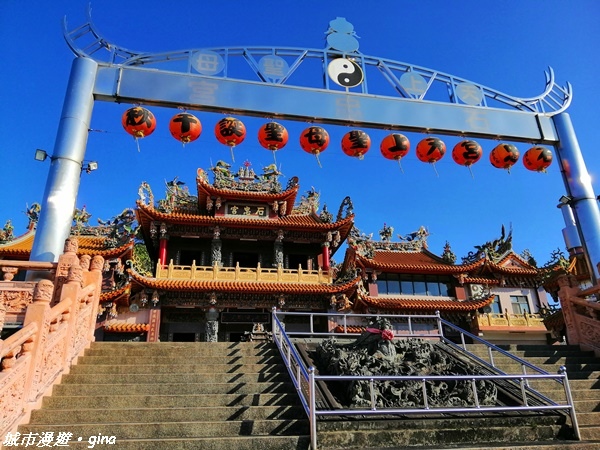 【台中石岡】繽紛山行路太忘憂。 五福臨門休閒登山步道x九房里