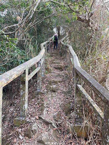 【南投國姓】步道有些荒涼感。小百岳集起來。 No47小百岳~