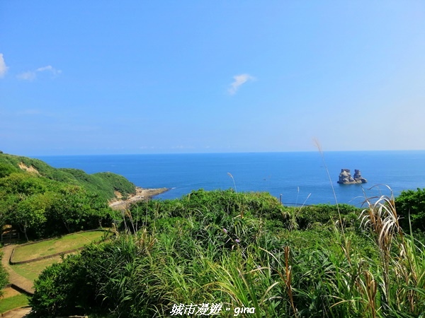 【新北金山】獅頭山公園步道~遠眺金山八景之燭臺雙嶼