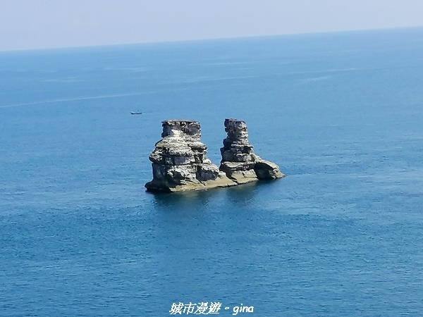 【新北金山】獅頭山公園步道~遠眺金山八景之燭臺雙嶼