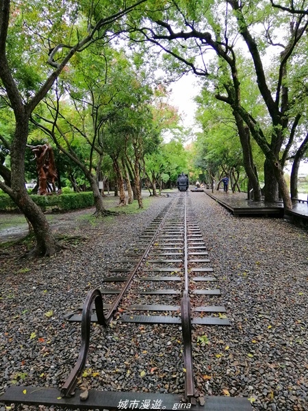 【宜蘭羅東】漫遊在城市裡的蒼鬱綠林。 羅東林業文化園區步道