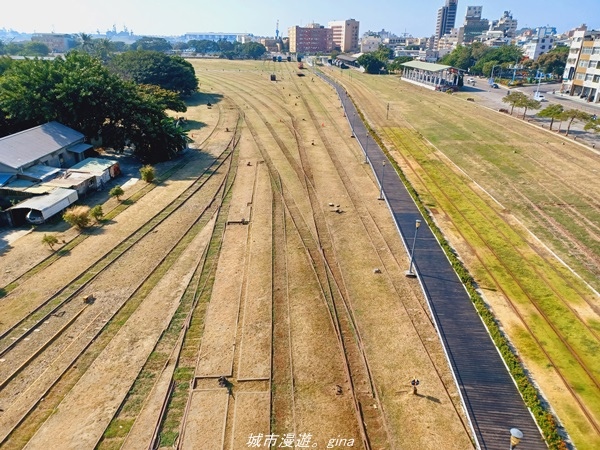 【高雄 鼓山】散策。 天空雲台x哈瑪星鐵道園區