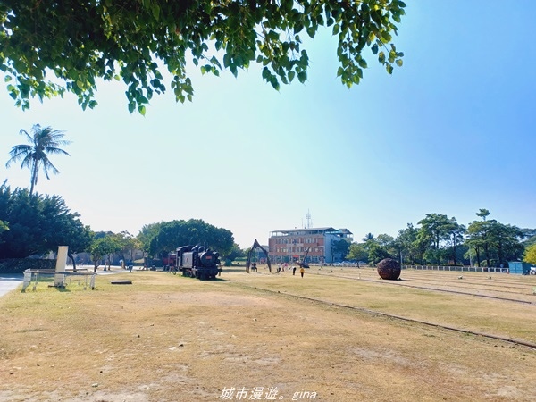 【高雄 鼓山】散策。 天空雲台x哈瑪星鐵道園區