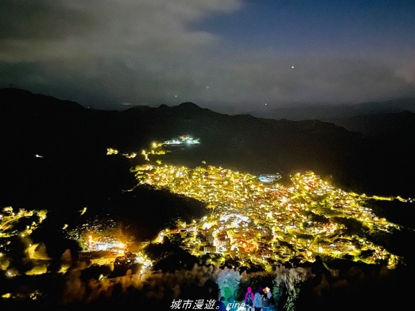 【新北瑞芳】直上階梯朝聖百萬夜景。 No6小百岳 基隆山步道