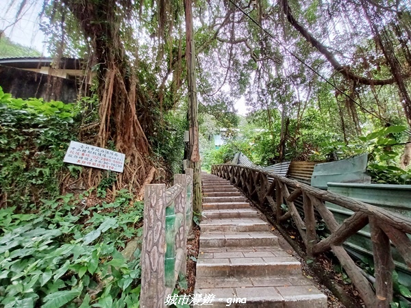 【台北士林】便捷好親山。 No9小百岳劍潭山